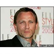 007 GERİ DÖNÜYOR... YENİ JAMES BOND: DANIEL CRAIG